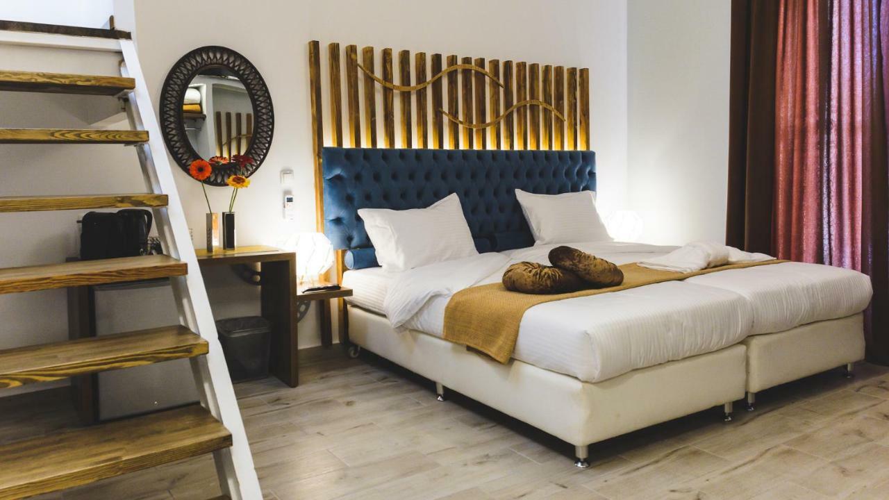 Dome Rooms Downtown Chrissi Akti Chania Exterior foto