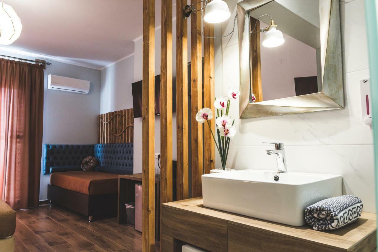 Dome Rooms Downtown Chrissi Akti Chania Quarto foto