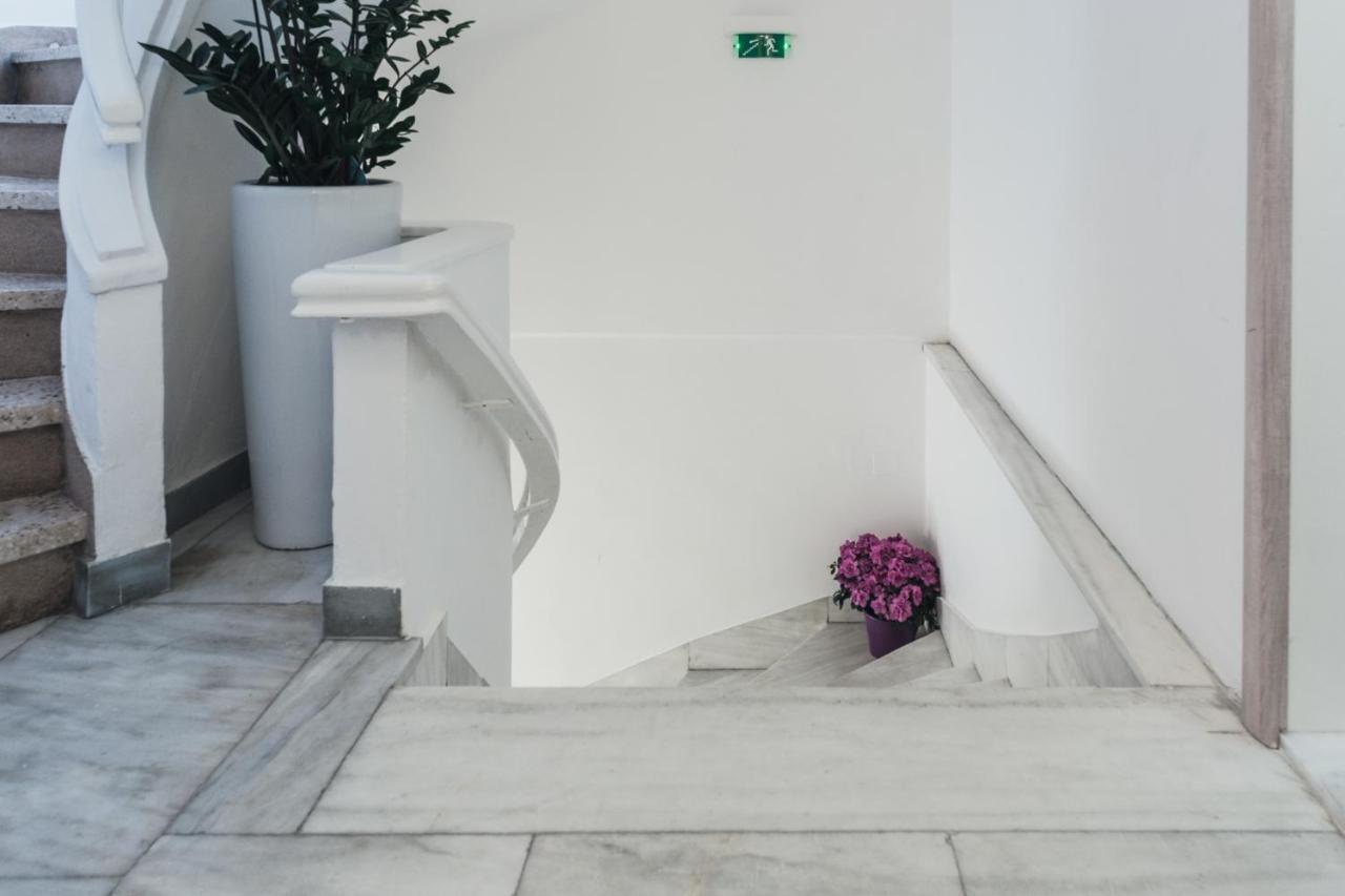 Dome Rooms Downtown Chrissi Akti Chania Exterior foto